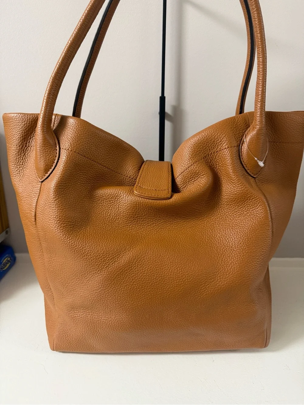 Like New Dooney & Bourke Camel Brown Leather Tote with Front Clip